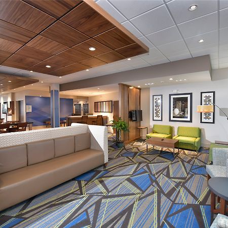 Holiday Inn Express & Suites - Millersburg By Ihg Экстерьер фото